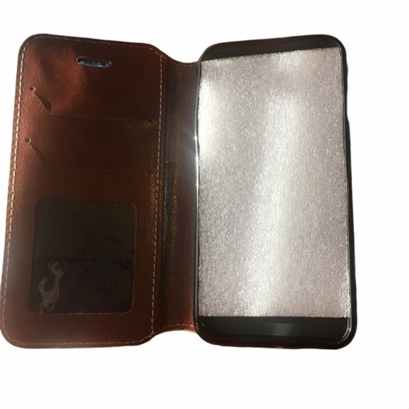 Apple IPhone 7 Brown Phone Case - Picture 4 of 5